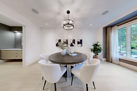 Photo 6 at 46 Elmsthorpe Avenue, Forest Hill South, Toronto