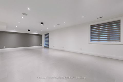 Photo 33 at 46 Elmsthorpe Avenue, Forest Hill South, Toronto