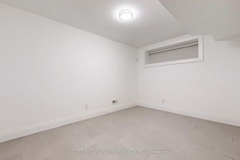 Photo 34 at 46 Elmsthorpe Avenue, Forest Hill South, Toronto