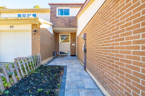 Photo 3 at 63 Homedale Drive, Agincourt North, Toronto