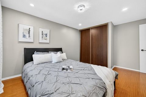 Photo 25 at 63 Homedale Drive, Agincourt North, Toronto