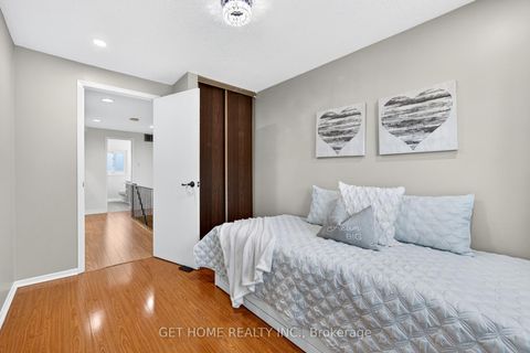 Photo 28 at 63 Homedale Drive, Agincourt North, Toronto