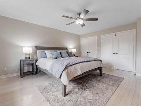 Photo 13 at 134 Royal Palm Drive, Yorkhill, Vaughan