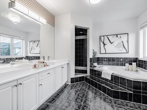 Photo 14 at 134 Royal Palm Drive, Yorkhill, Vaughan