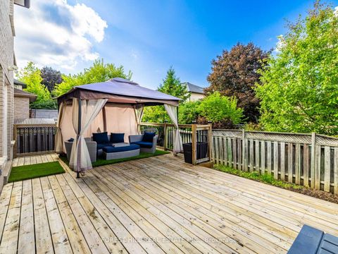 Photo 22 at 134 Royal Palm Drive, Yorkhill, Vaughan
