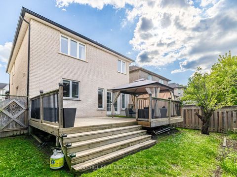 Photo 23 at 134 Royal Palm Drive, Yorkhill, Vaughan