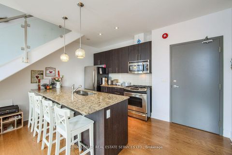 Photo 11 at 203 - 323 Kingston Road S, The Beaches, Toronto