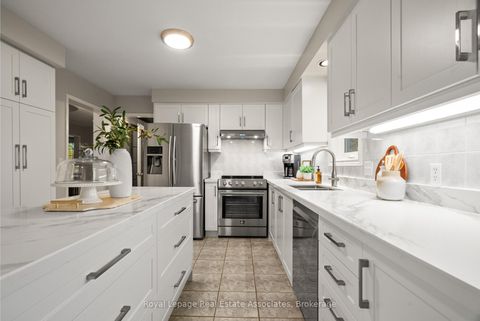 Photo 11 at 62 Pike Road, RO River Oaks, Oakville