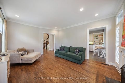 Photo 22 at 2 St Hildas Avenue, Lawrence Park South, Toronto