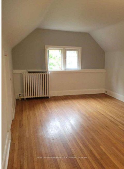 Photo 6 at 89 Ellsworth Avenue, Wychwood, Toronto