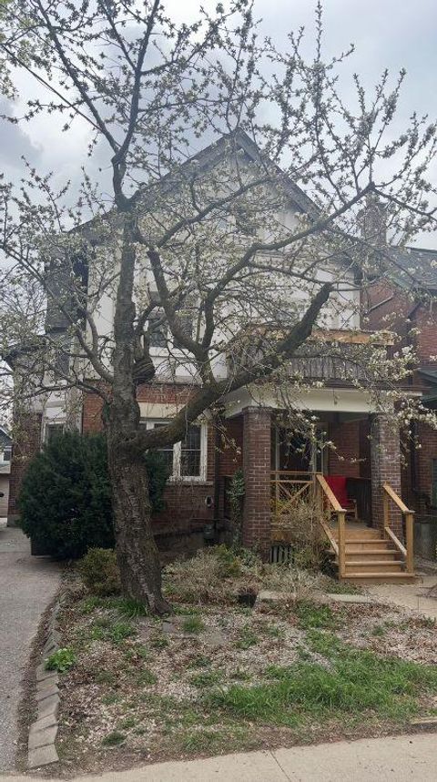 Photo 14 at 89 Ellsworth Avenue, Wychwood, Toronto