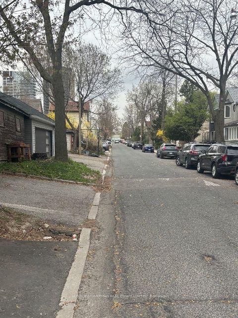 Photo 20 at 89 Ellsworth Avenue, Wychwood, Toronto