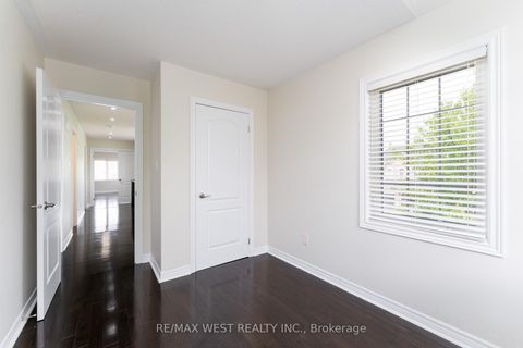 Photo 14 at 2120 Fiddlers Way, WM Westmount, Oakville