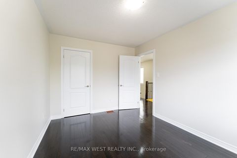 Photo 16 at 2120 Fiddlers Way, WM Westmount, Oakville