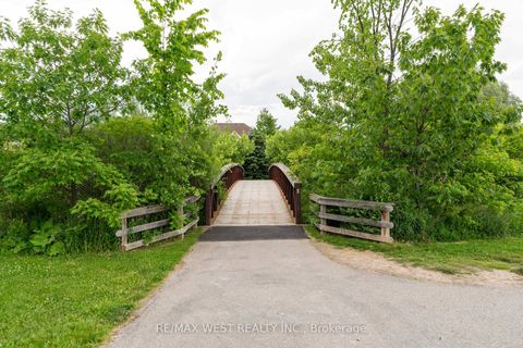 Photo 42 at 2120 Fiddlers Way, WM Westmount, Oakville