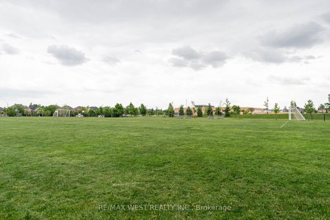 Photo 44 at 2120 Fiddlers Way, WM Westmount, Oakville