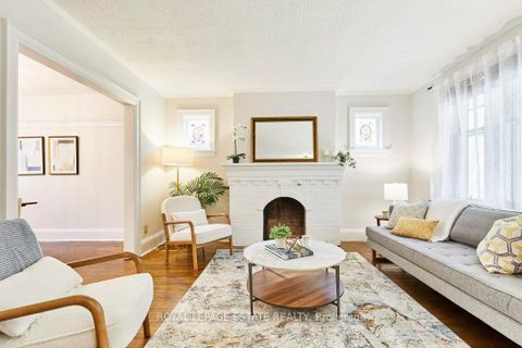 Photo 5 at 44 Birchmount Road, Cliffside, Toronto