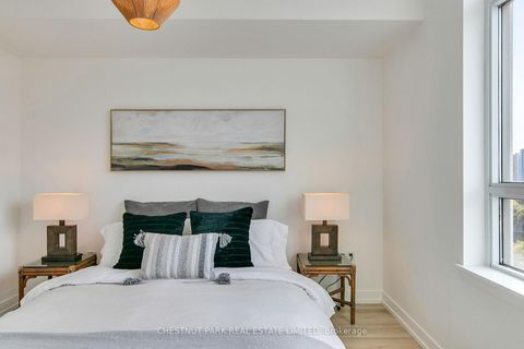 Photo 11 at 1008 - 816 Lansdowne Avenue, Junction, Toronto