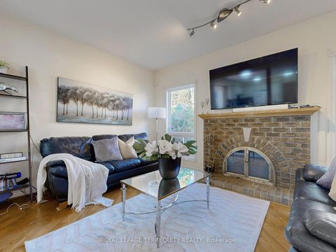 Photo 11 at 16 Audrelane Court, Milliken, Toronto