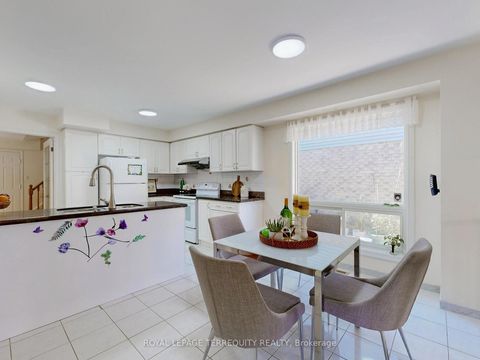 Photo 14 at 16 Audrelane Court, Milliken, Toronto