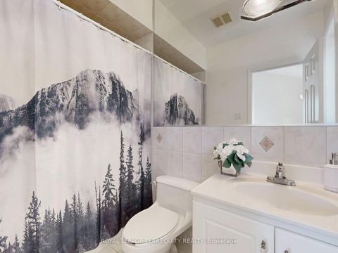 Photo 26 at 16 Audrelane Court, Milliken, Toronto