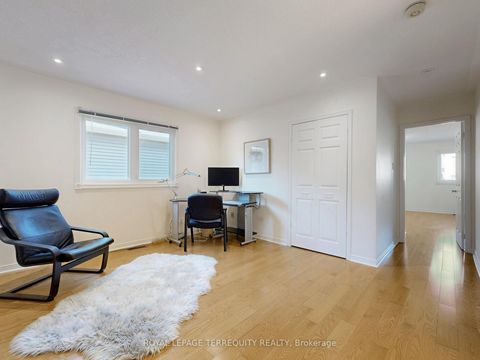 Photo 28 at 16 Audrelane Court, Milliken, Toronto