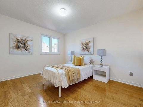 Photo 35 at 16 Audrelane Court, Milliken, Toronto