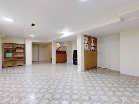 Photo 43 at 16 Audrelane Court, Milliken, Toronto