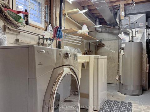 Photo 45 at 16 Audrelane Court, Milliken, Toronto