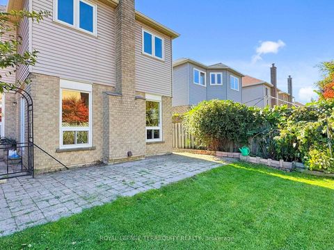 Photo 47 at 16 Audrelane Court, Milliken, Toronto