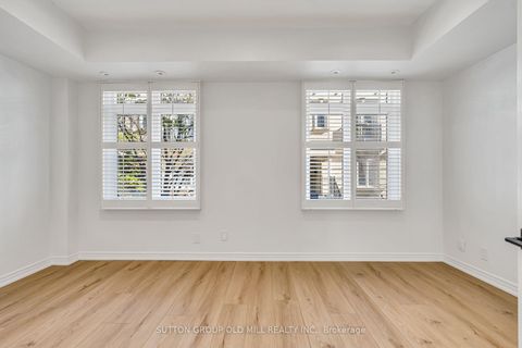 Photo 18 at 29 - 78 Carr Street, Chinatown, Toronto