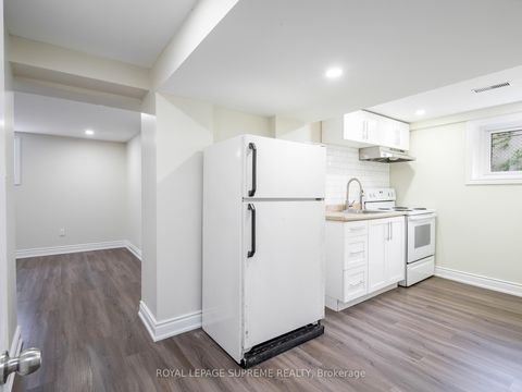 Photo 29 at 40 Cartwright Avenue, Glen Park, Toronto