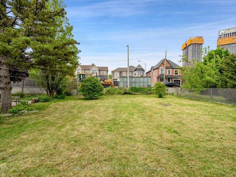 Photo 44 at 40 Cartwright Avenue, Glen Park, Toronto