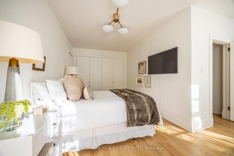 Photo 16 at 3 Ottawa Street, Moore Park, Toronto