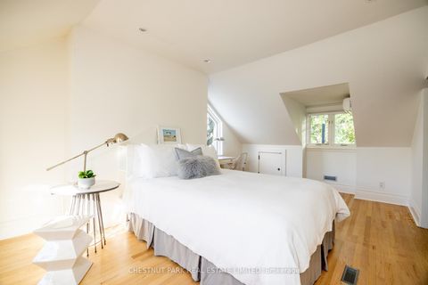 Photo 21 at 3 Ottawa Street, Moore Park, Toronto