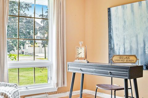 Photo 23 at 22 Poplar Drive, Oak Ridges, Richmond Hill