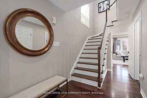 Photo 4 at 86 Corkwood Crescent, Maple, Vaughan