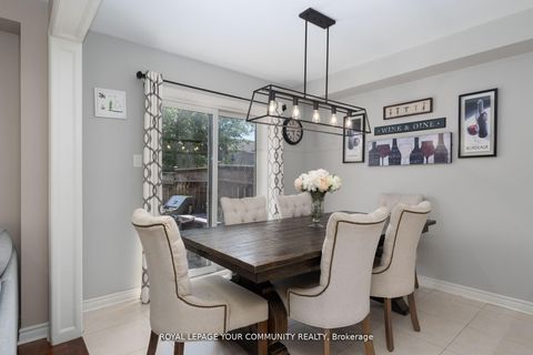 Photo 14 at 86 Corkwood Crescent, Maple, Vaughan