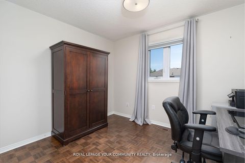 Photo 18 at 86 Corkwood Crescent, Maple, Vaughan