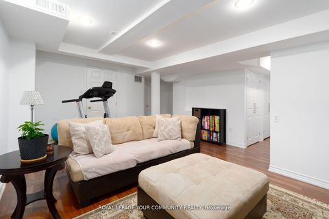 Photo 34 at 86 Corkwood Crescent, Maple, Vaughan