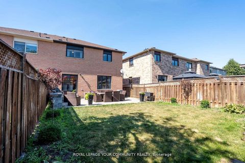 Photo 40 at 86 Corkwood Crescent, Maple, Vaughan