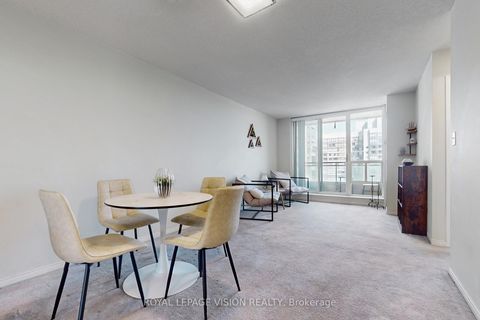 Photo 17 at 1905 - 3 Pemberton Avenue, Newtonbrook East, Toronto