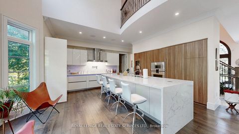 Photo 11 at 1286 Cambridge Drive, MO Morrison, Oakville