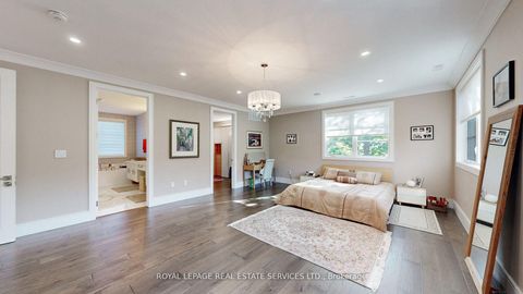 Photo 13 at 1286 Cambridge Drive, MO Morrison, Oakville