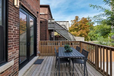 Photo 10 at 7 Edgedale Road, North St. James Town, Toronto