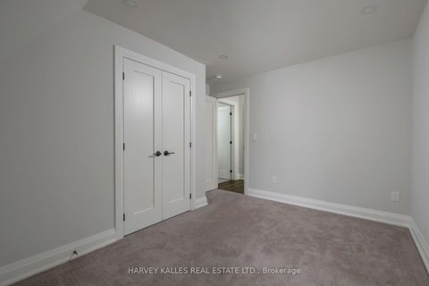 Photo 27 at 7 Edgedale Road, North St. James Town, Toronto