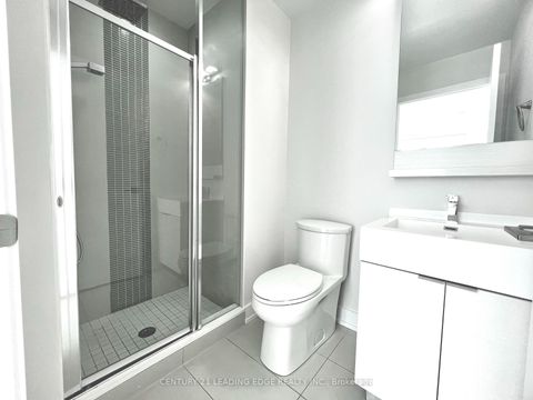 Photo 5 at 209 - 28 AVONDALE Avenue, Willowdale East, Toronto