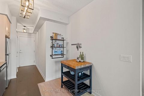 Photo 16 at 1501 - 9201 Yonge Street, Langstaff, Richmond Hill