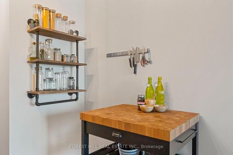 Photo 17 at 1501 - 9201 Yonge Street, Langstaff, Richmond Hill