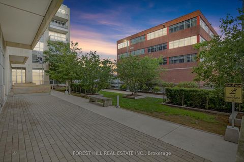 Photo 32 at 1501 - 9201 Yonge Street, Langstaff, Richmond Hill